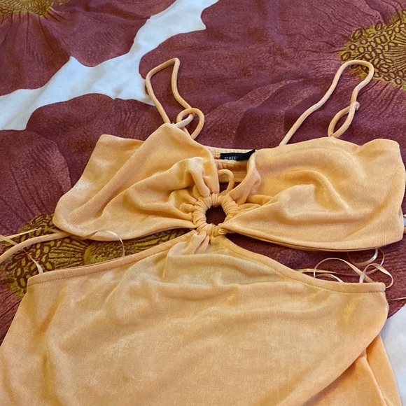 Dress - Picture 2 of 3